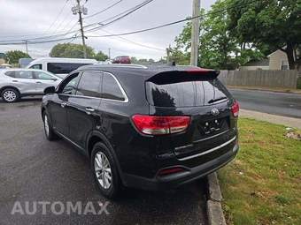2017 Kia Sorento LX – miniatura 2
