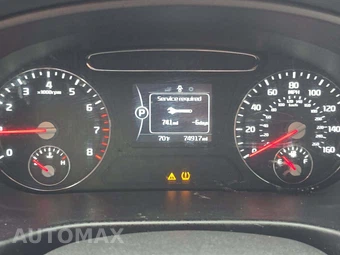 2017 Kia Sorento LX – miniatura 9