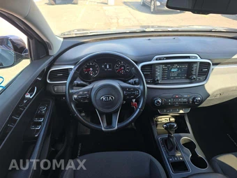 2017 Kia Sorento LX - miniatura 7
