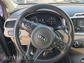 2017 Kia Sorento LX – miniatura 10