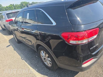 2017 Kia Sorento LX – miniatura 6
