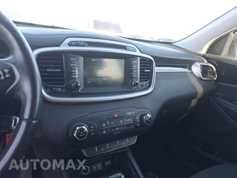 2017 Kia Sorento LX – miniatura 11