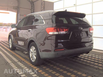 2017 Kia Sorento LX – miniatura 6