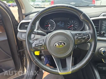 2017 Kia Sorento LX – miniatura 10
