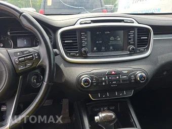 2017 Kia Sorento LX – miniatura 11