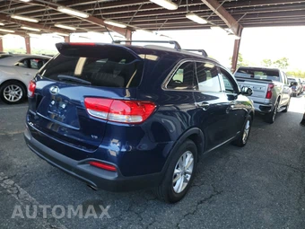 2017 Kia Sorento LX – miniatura 4