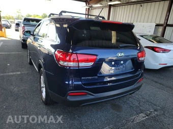 2017 Kia Sorento LX – miniatura 5