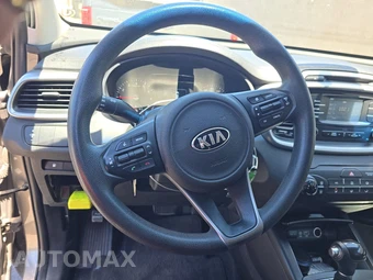 2017 Kia Sorento LX – miniatura 10