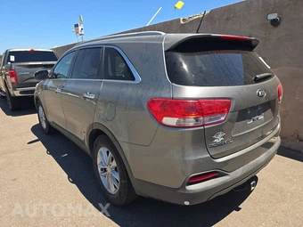 2017 Kia Sorento LX – miniatura 6