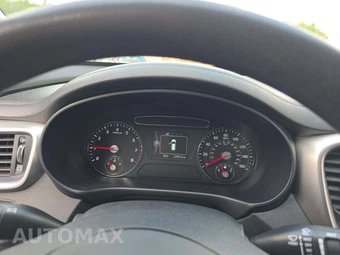 2017 Kia Sorento LX – miniatura 9
