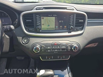 2017 Kia Sorento SX – miniatura 7