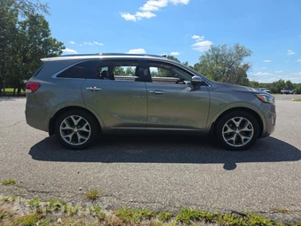 2017 Kia Sorento SX – miniatura 4