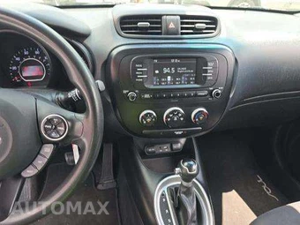 2017 Kia Soul – miniatura 10