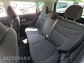 2017 Kia Soul – miniatura 13