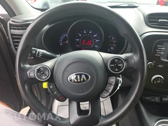 2017 Kia Soul – miniatura 10