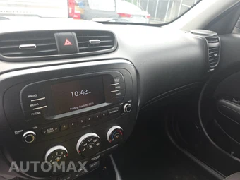 2017 Kia Soul – miniatura 11