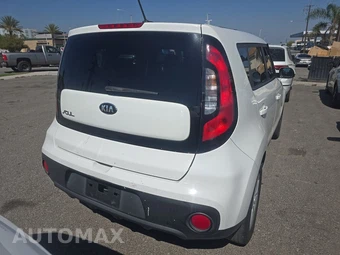 2017 Kia Soul – miniatura 5