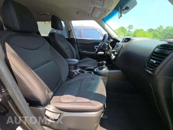 2017 Kia Soul – miniatura 18