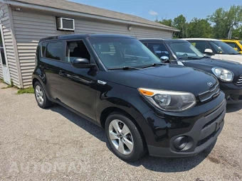 2017 Kia Soul – miniatura 4