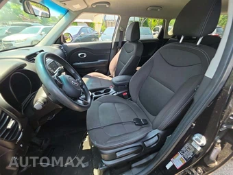 2017 Kia Soul – miniatura 6