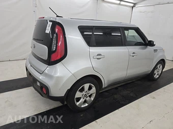 2017 Kia Soul – miniatura 4