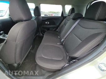2017 Kia Soul – miniatura 13