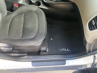 2017 Kia Soul + - miniatura 28