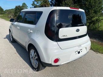 2017 Kia Soul + - miniatura 9