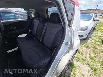 2017 Kia Soul + – miniatura 13