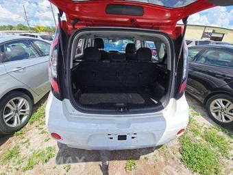 2017 Kia Soul + – miniatura 14