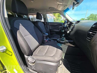 2017 Kia Soul + – miniatura 18