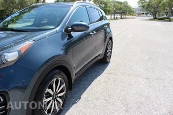 2017 Kia Sportage EX - miniatura 10
