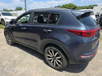 2017 Kia Sportage EX – miniatura 2