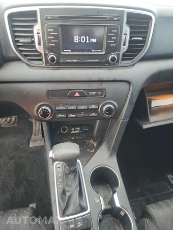 2017 Kia Sportage LX – miniatura 11