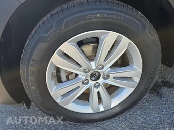 2017 Kia Sportage LX – miniatura 8