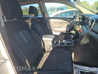 2017 Kia Sportage LX – miniatura 8