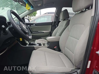 2017 Kia Sportage LX – miniatura 6