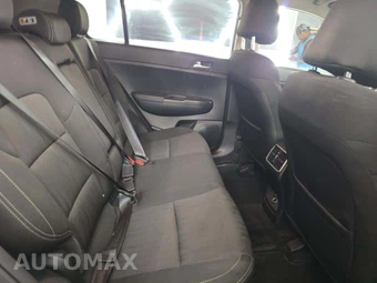 2017 Kia Sportage LX – miniatura 16