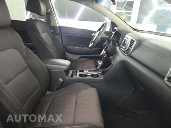 2017 Kia Sportage LX – miniatura 18
