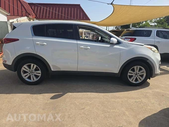 2017 Kia Sportage LX – miniatura 4