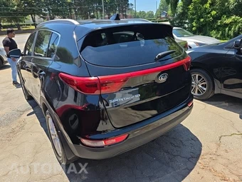 2017 Kia Sportage LX – miniatura 6