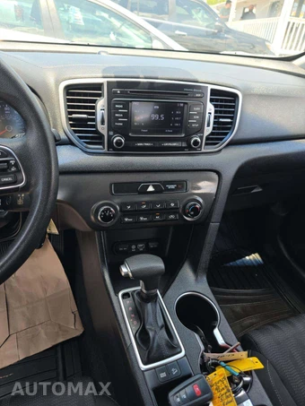 2017 Kia Sportage LX - miniatura 10