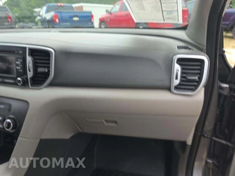 2017 Kia Sportage LX – miniatura 16