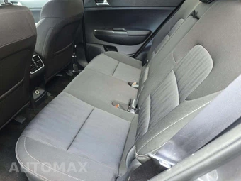 2017 Kia Sportage LX – miniatura 13