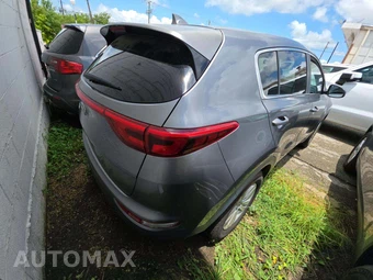 2017 Kia Sportage LX – miniatura 3