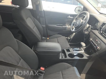 2017 Kia Sportage LX – miniatura 8