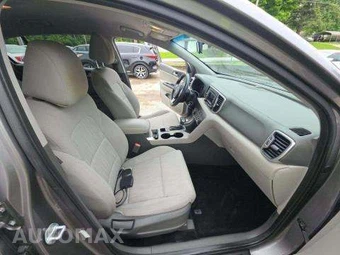 2017 Kia Sportage LX – miniatura 19