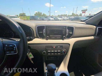 2017 Kia Sportage LX – miniatura 11