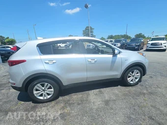 2017 Kia Sportage LX – miniatura 5