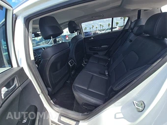 2017 Kia Sportage SX Turbo - miniatura 13